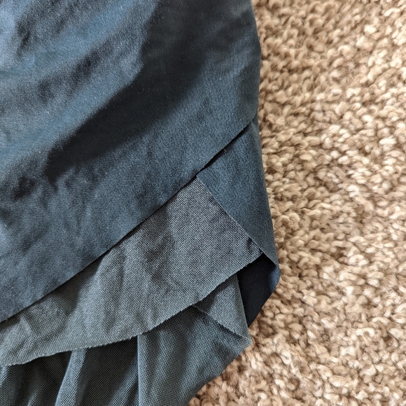 Lululemon Teal Butterfly Short - Picture 6 of 7